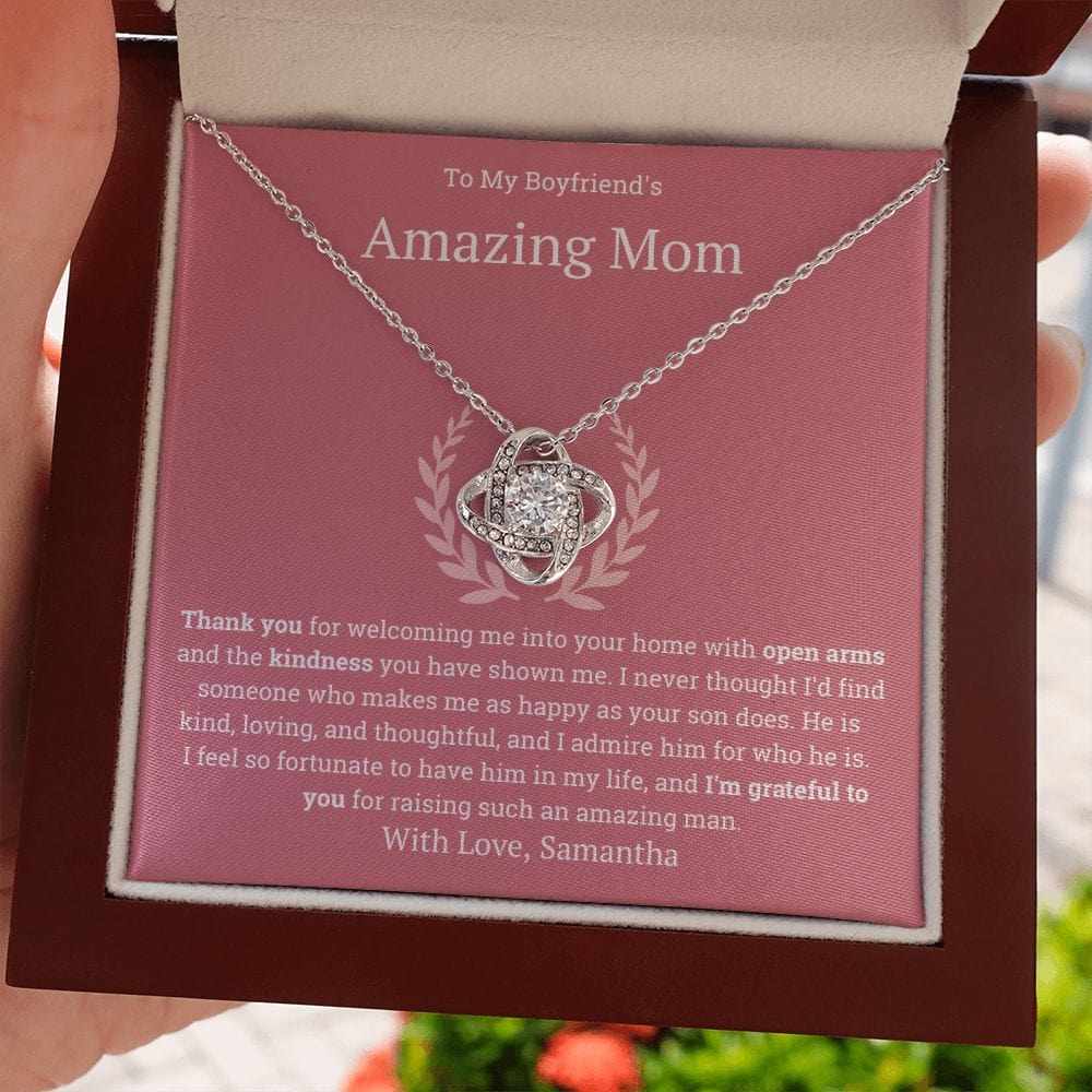 Personalized Boyfriend Mom Gift, Necklace for boyfriend mom, To my Fiancée's Mother gift, Boyfriends Mom Necklace from Son's Girlfriend