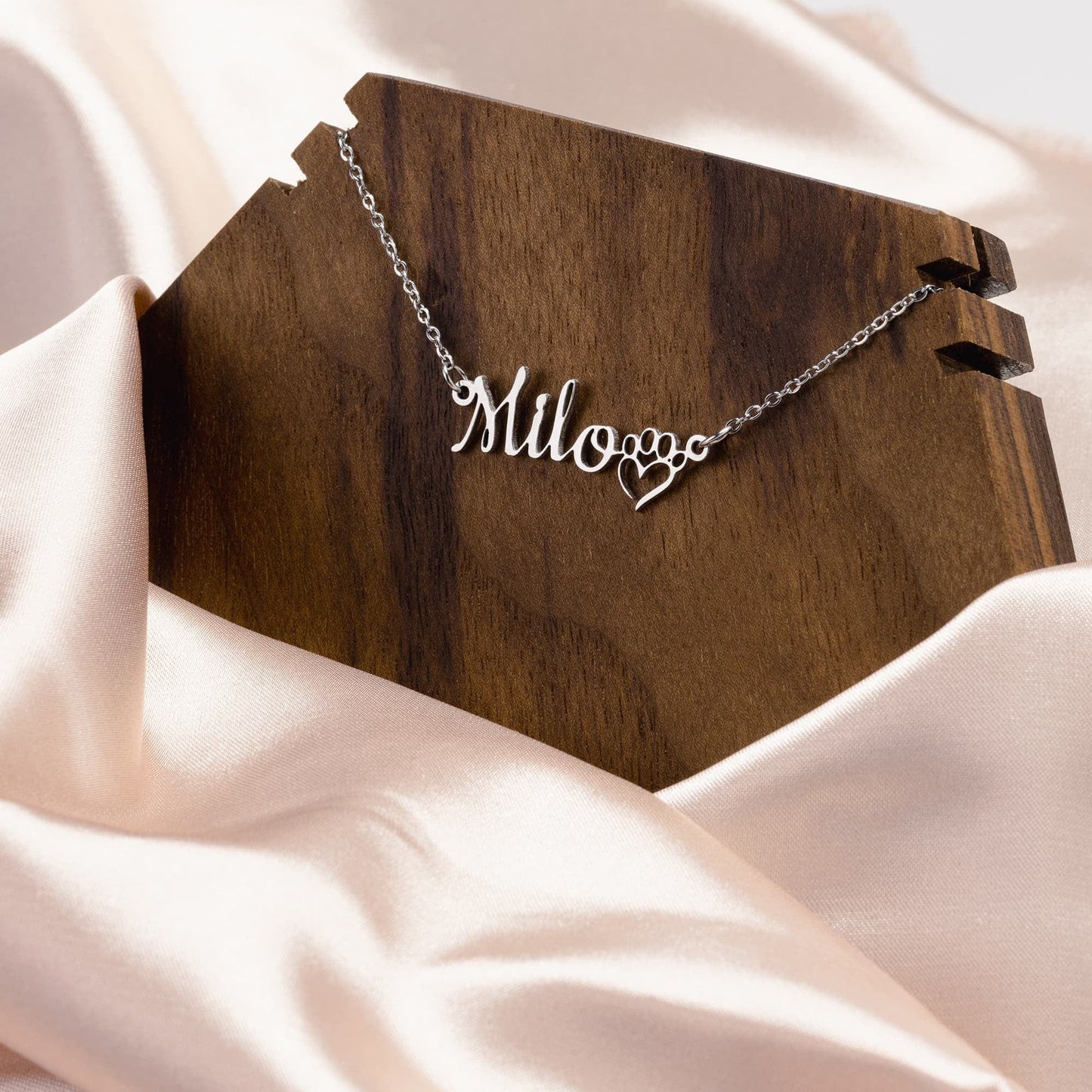 Personalized Dog Mom Name Necklace, Dog Mom Jewelry, Silver Custom Name Necklace