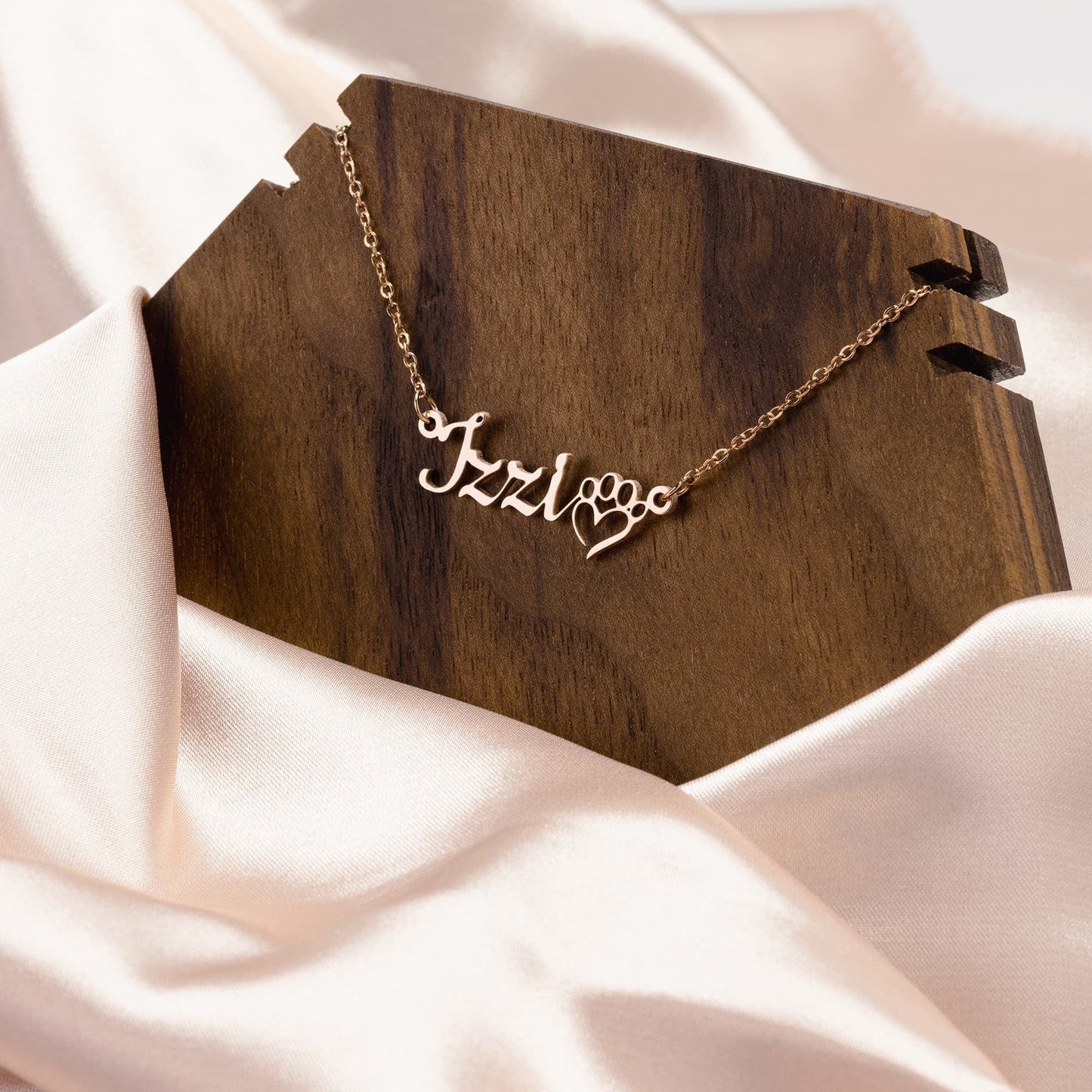 Personalized Dog Mom Name Necklace, Dog Mom Jewelry, Silver Custom Name Necklace
