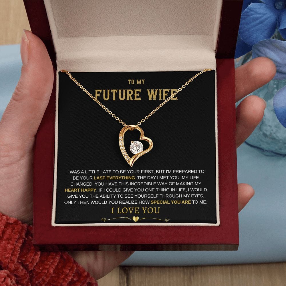 Future Wife Forever Love Necklace - Heart Happy