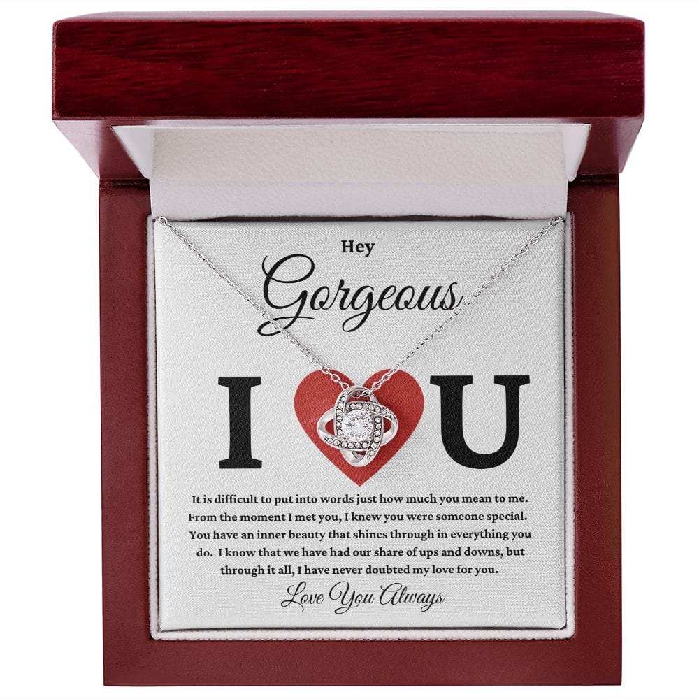 I heart U- Loveknot Necklace