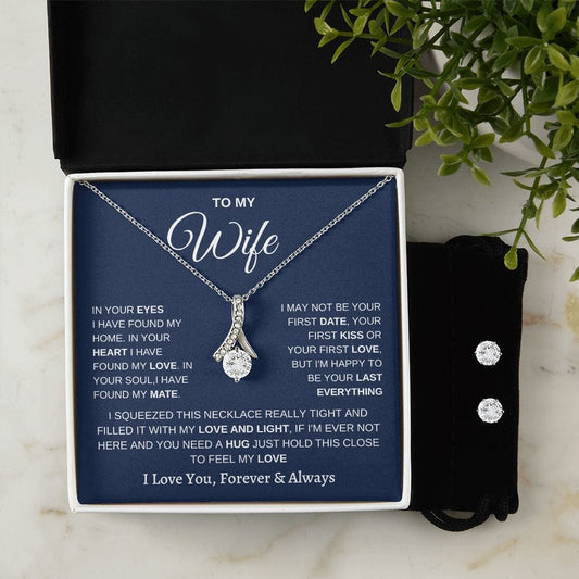 Wife Hug this close Alluring Necklace and Earring Set
